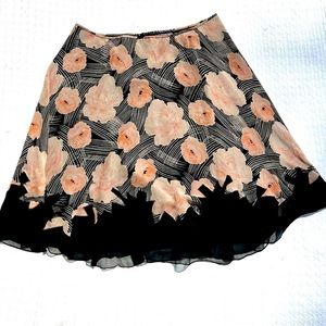 LINDA ALLARD for ELLEN TRACY SILK BLACK FLORAL SKIRT